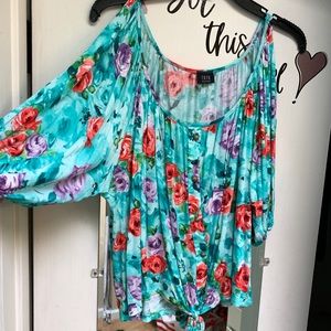 Spring top🌸🌷🌺💐